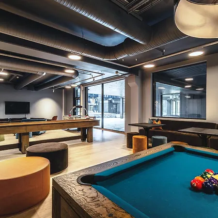 Inn-ski Out Apartment *